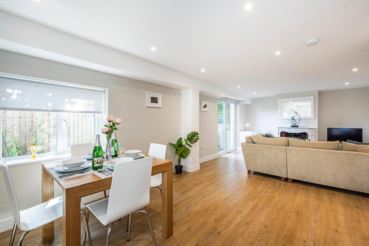 South Woodford 2 Bed En-Suite House Londra Dış mekan fotoğraf