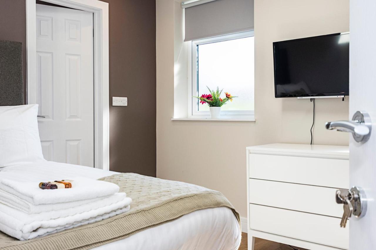 South Woodford 2 Bed En-Suite House Londra Dış mekan fotoğraf