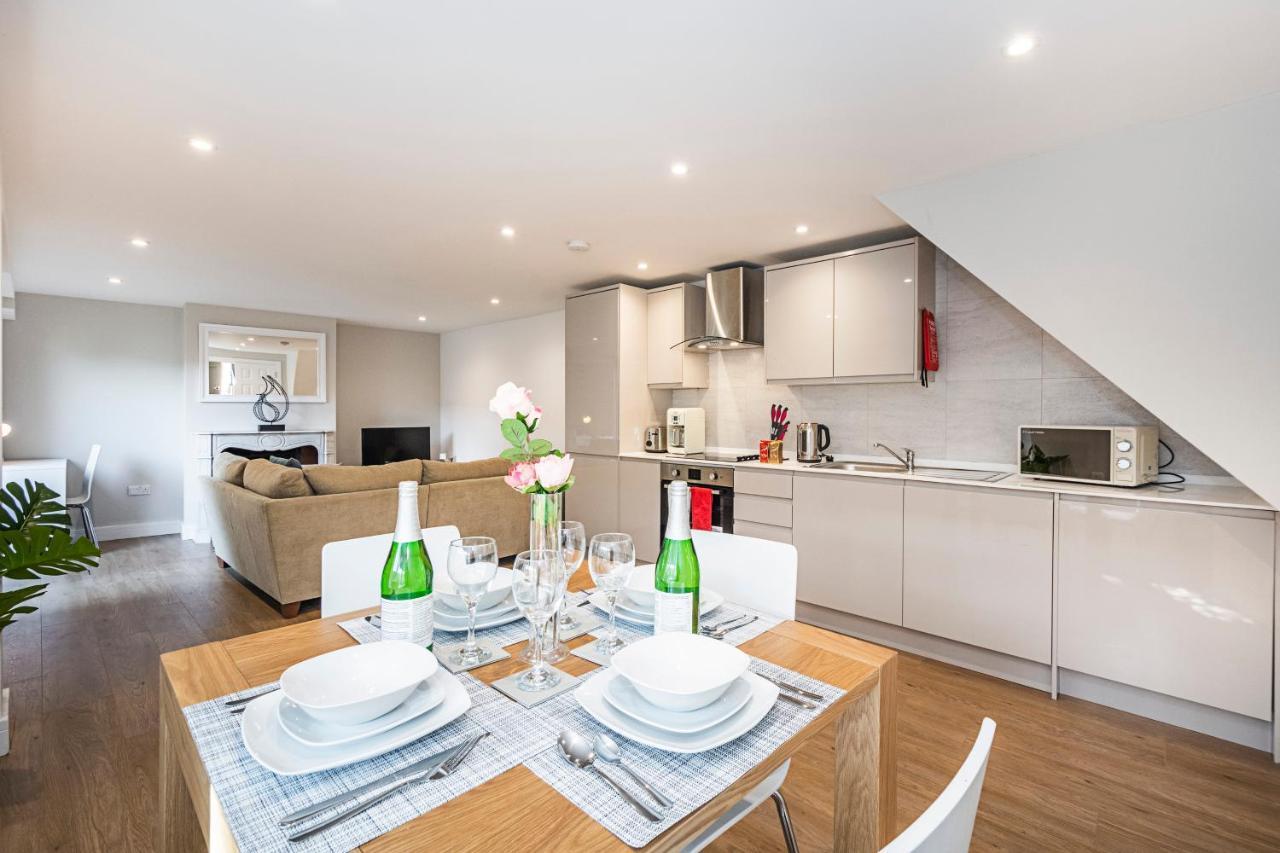South Woodford 2 Bed En-Suite House Londra Dış mekan fotoğraf