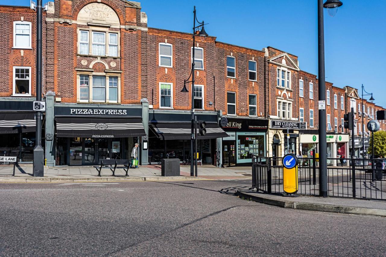 South Woodford 2 Bed En-Suite House Londra Dış mekan fotoğraf
