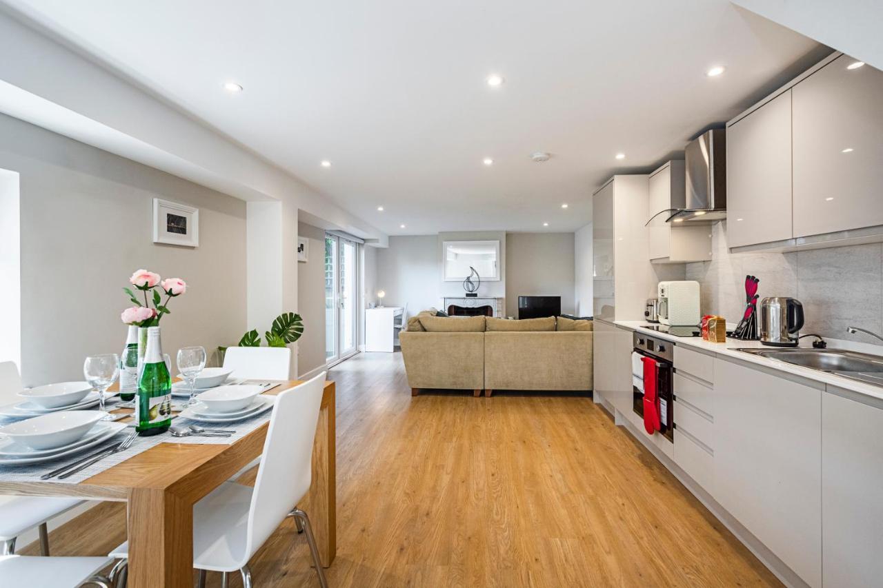 South Woodford 2 Bed En-Suite House Londra Dış mekan fotoğraf